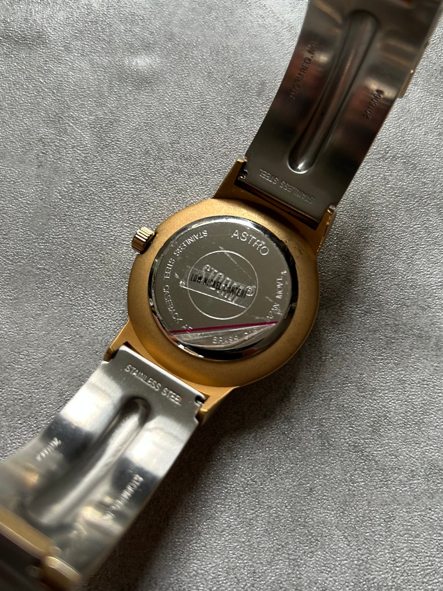 Y2K Storm Astro Quartz Wristwatch