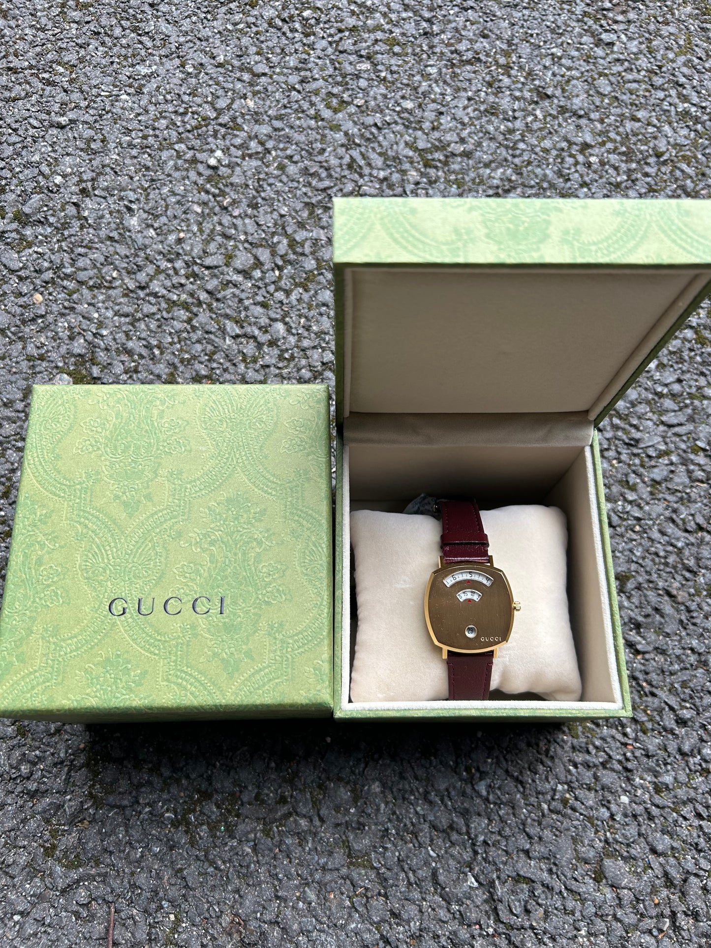 Gucci grip YA157411 wrsitwatch