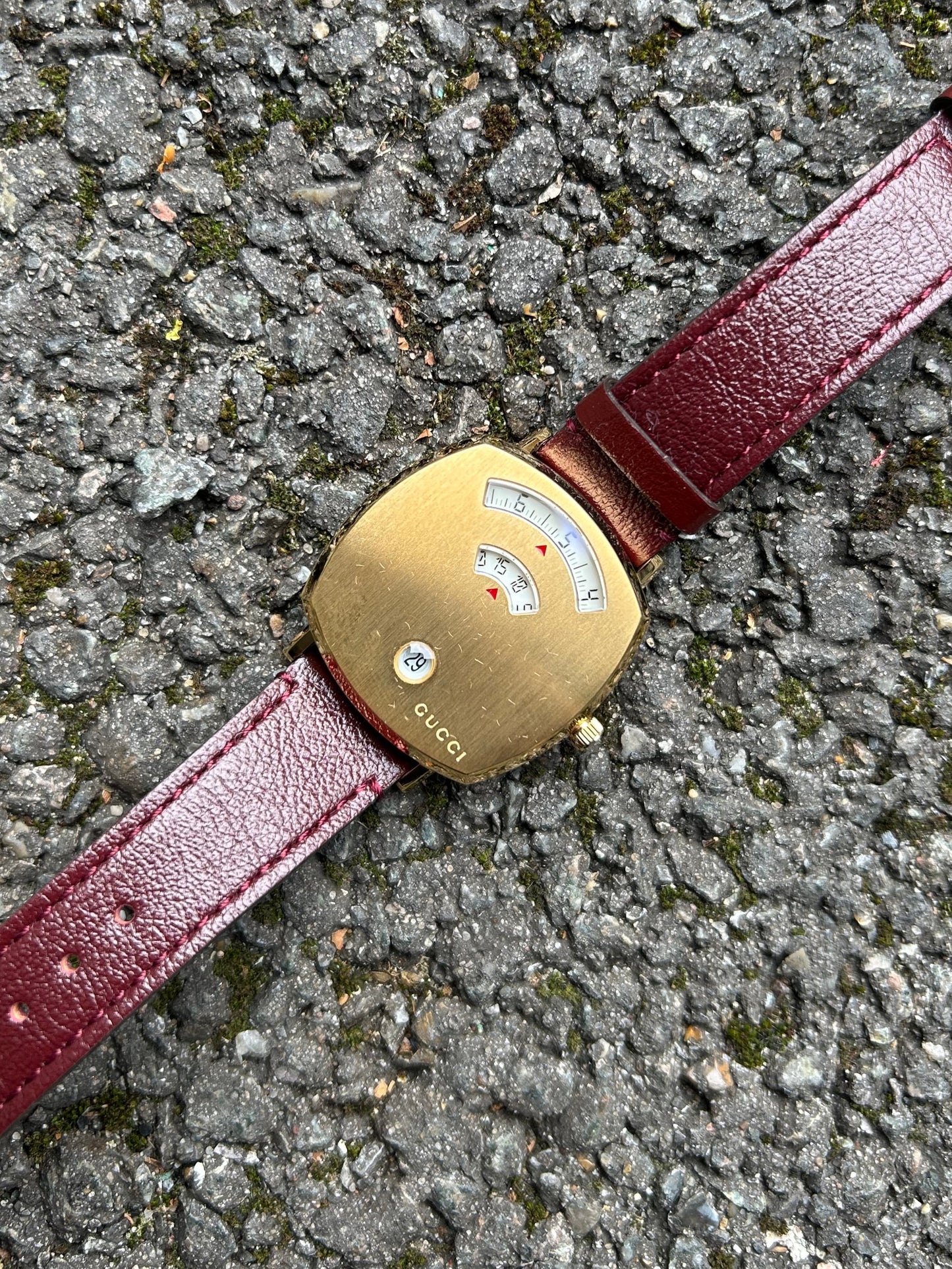 Gucci grip YA157411 wrsitwatch