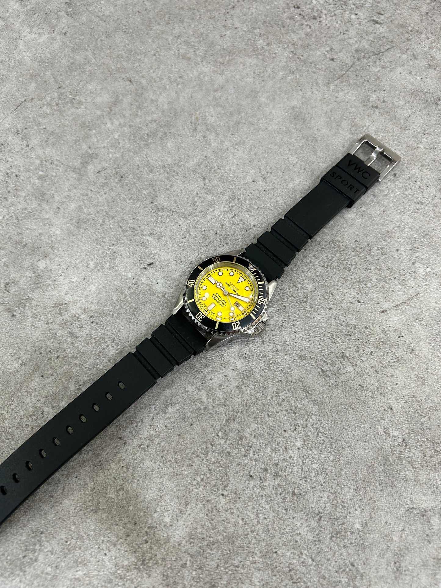 Vague Watch Co Diver’s Son Quartz Watch