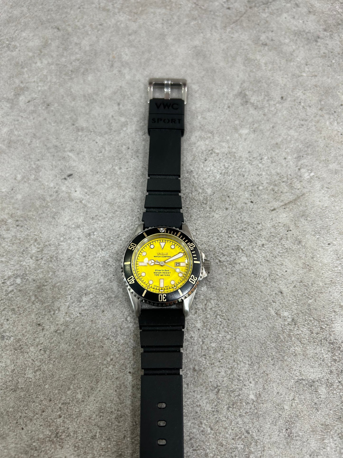 Vague Watch Co Diver’s Son Quartz Watch
