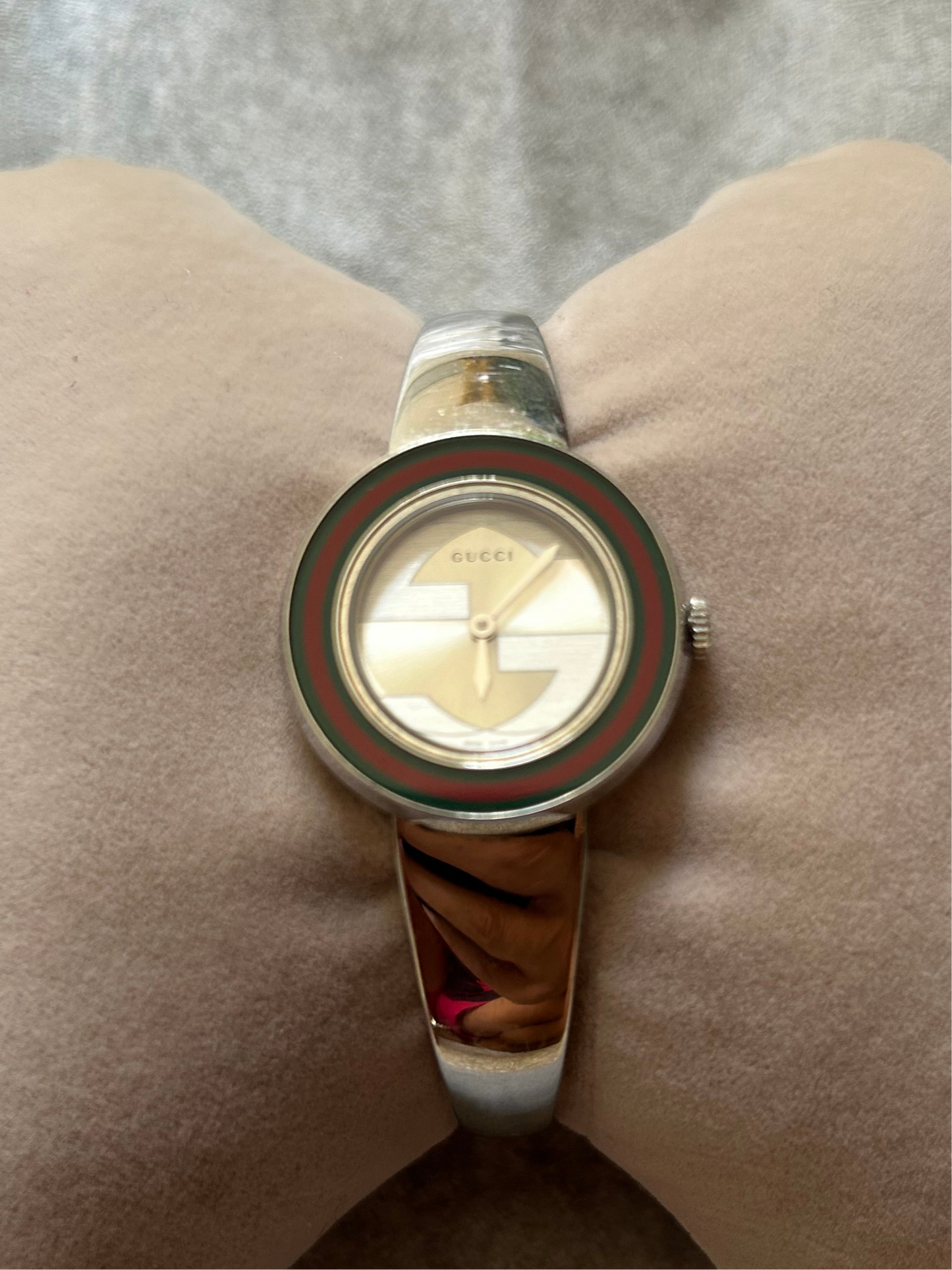 Gucci U-play quartz wristwatch