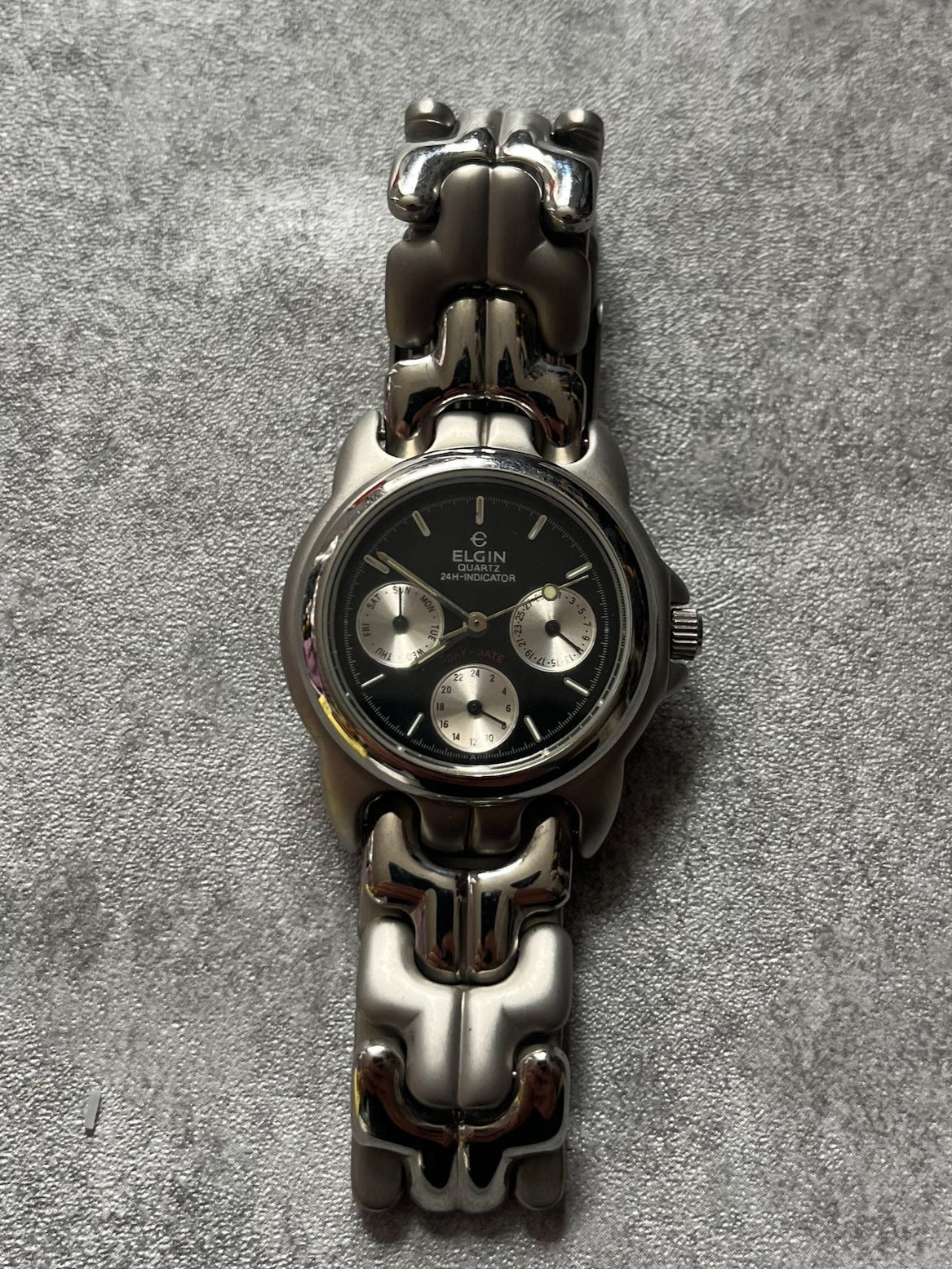 Elgin Quartz Chronograph